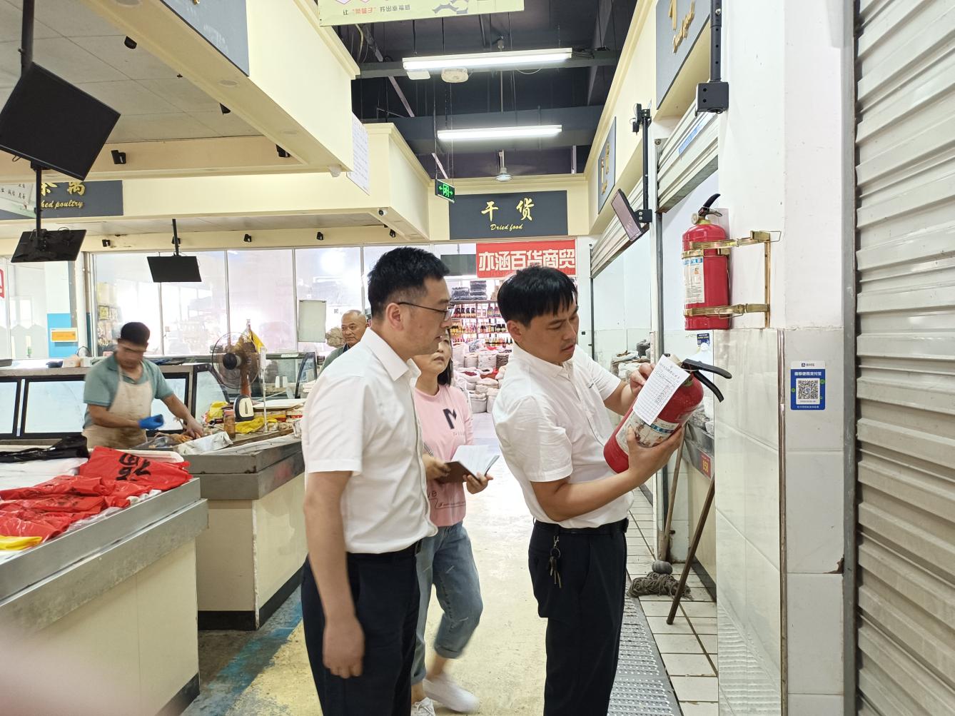 管好“菜籃子”，守護(hù)“大民生”國(guó)資運(yùn)營(yíng)公司開展菜市場(chǎng)大巡查